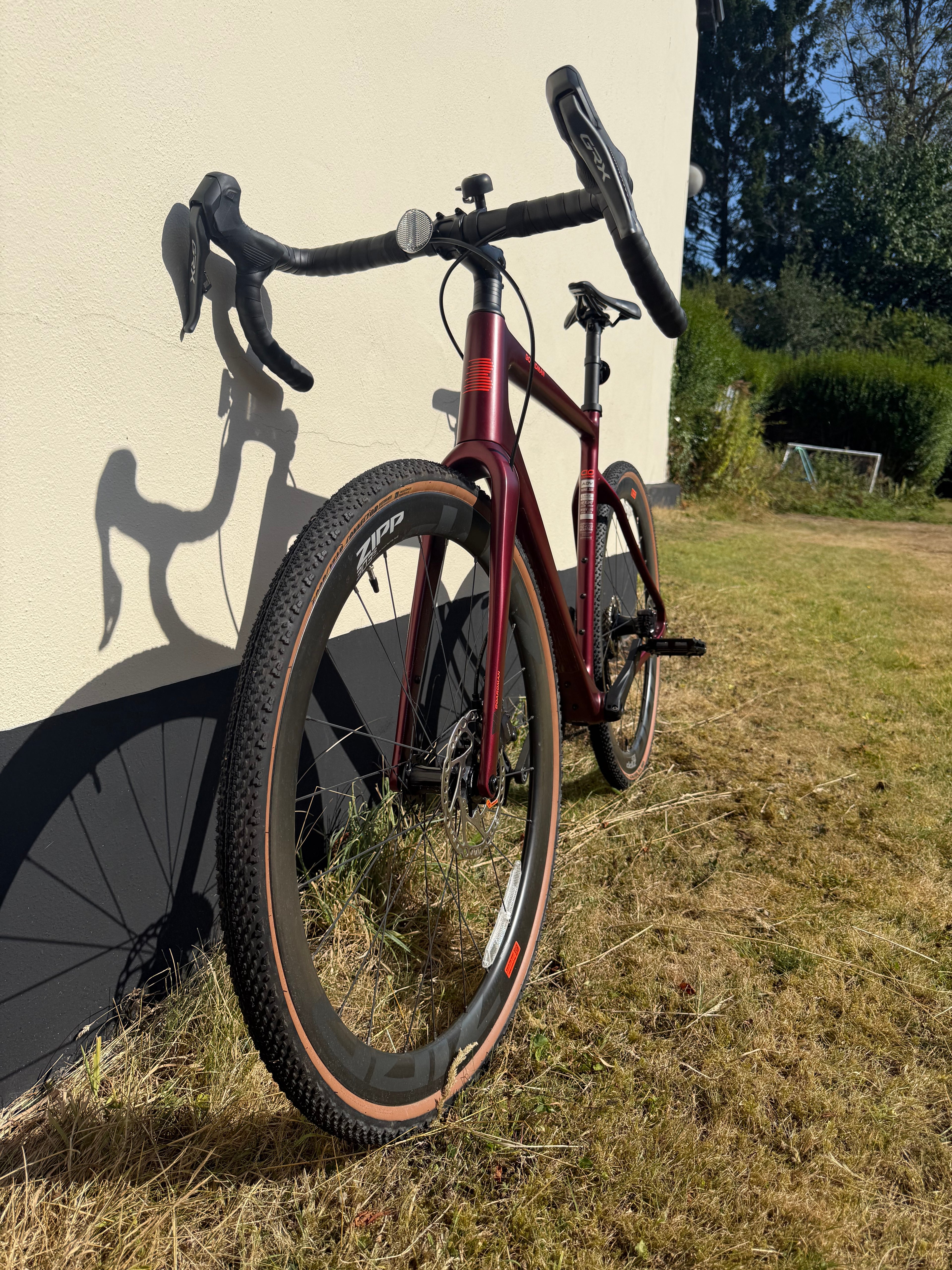 2025 Boardman ADV 9.6 Carbon Adventure Bike