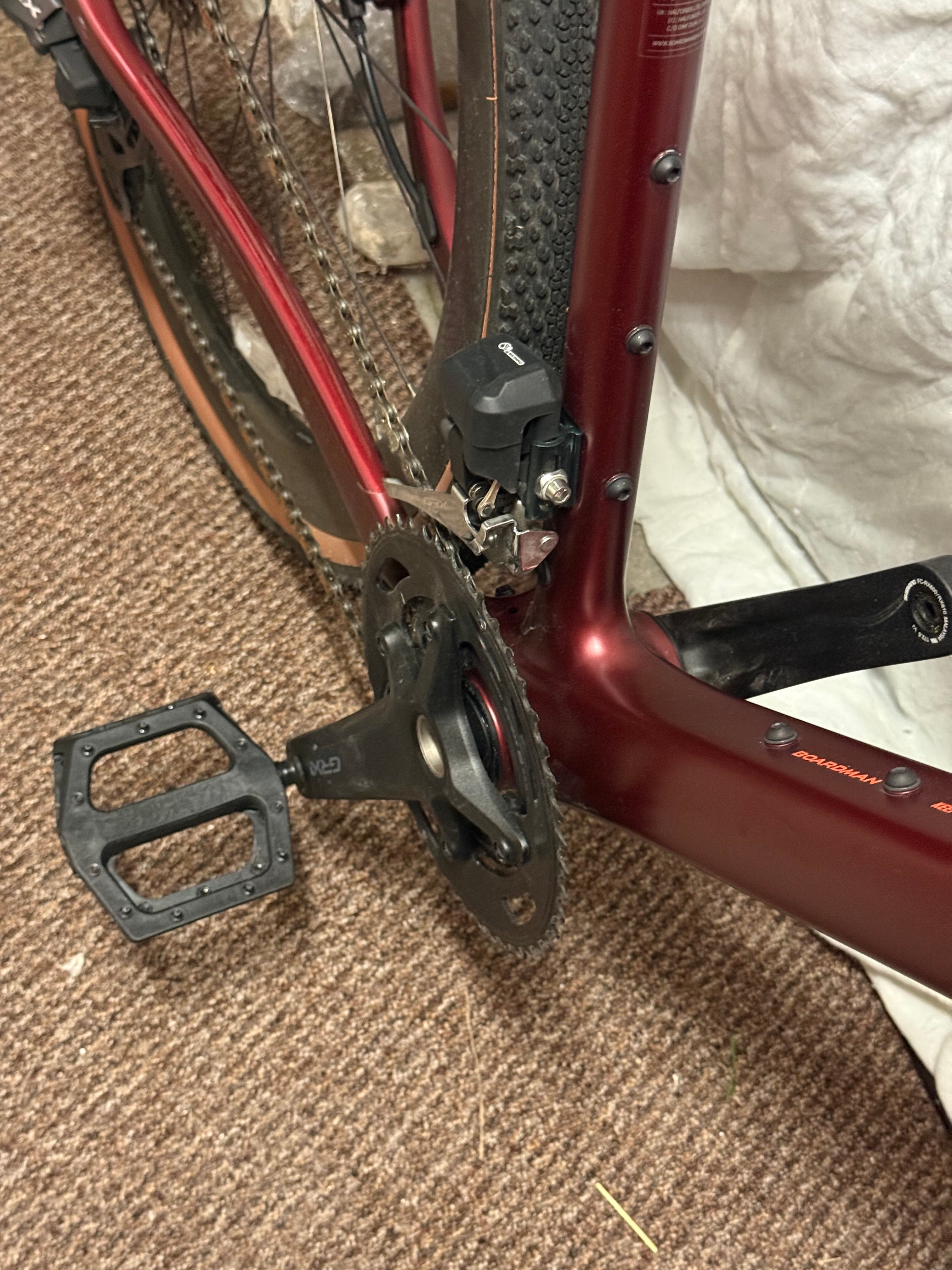 2025 Boardman ADV 9.6 Carbon Adventure Bike